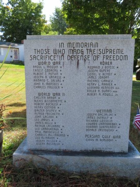 PLAINFIELD SUPREME SACRIFICE WAR MEMORIAL