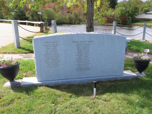 CANTERBURY ALL WARS VETERANS MEMORIAL STONE D