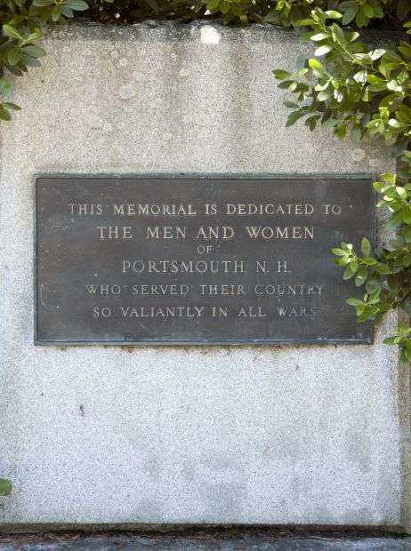 PORTSMOUTH MEN & WOMEN OF ALL WARS MEMORIAL