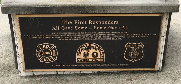 ELKS CLUB #2709 THE FIRST RESPONDERS WAR MEMORIAL  PLAQUE