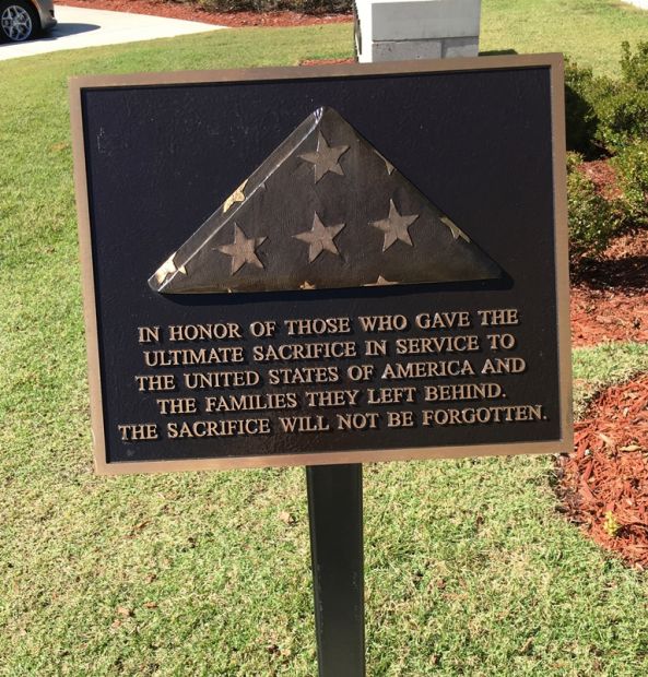 JACKSONVILLE NATIONAL CEMETERY ULTIMATE SACRIFICE WAR MEMORIAL PLAQUE