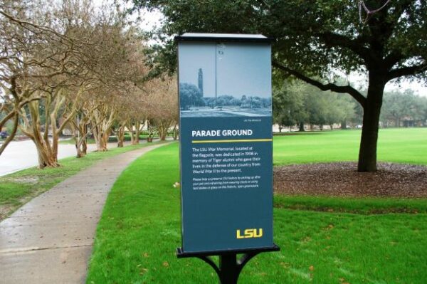 PARADE GROUND WAR MEMORIAL PLAQUE
