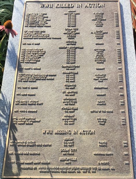 BERLIN WAR VETERANS MEMORIAL PLAQUE A