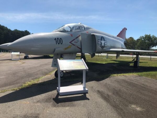 MCDONNELL DOUGLAS F-4J PHANTOM II MEMORIAL AIRCRAFT