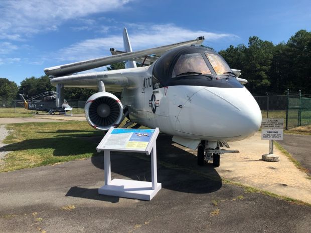 LOCKHEED S-3B VIKING MEMORIAL AIRCRAFT