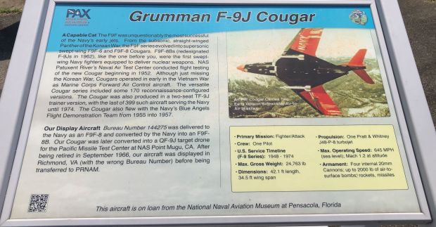 GRUMMAN F-9J COUGAR MEMORIAL AIRCRAFT PLAQUE