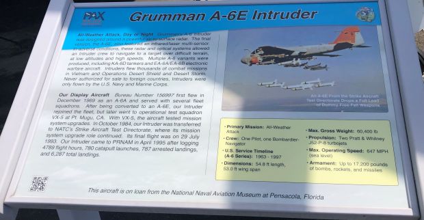 GRUMMAN A-6E INTRUDER MEMORIAL AIRCRAFT PLAQUE