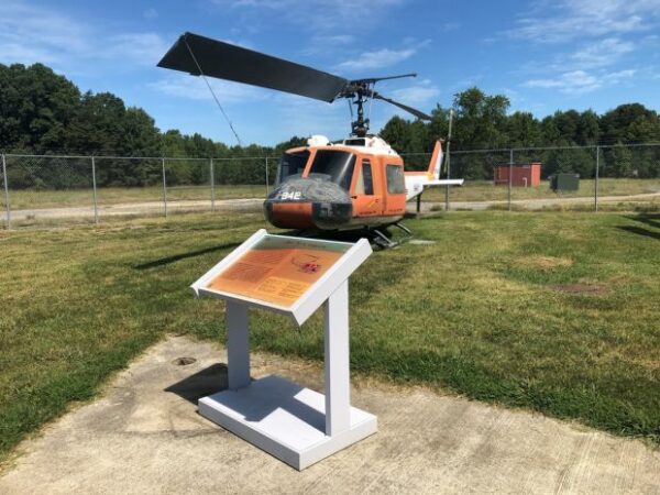 BELL TH-1L IROQUOIS MEMORIAL AIRCRAFT