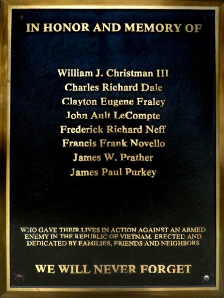 GAITHERSBURG WE WILL NEVER FORGET VIETNAM WAR MEMORIAL PLAQUE