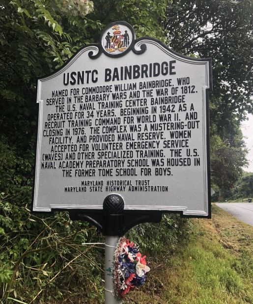USNTC BAINBRIDGE WAR MEMORIAL MARKER