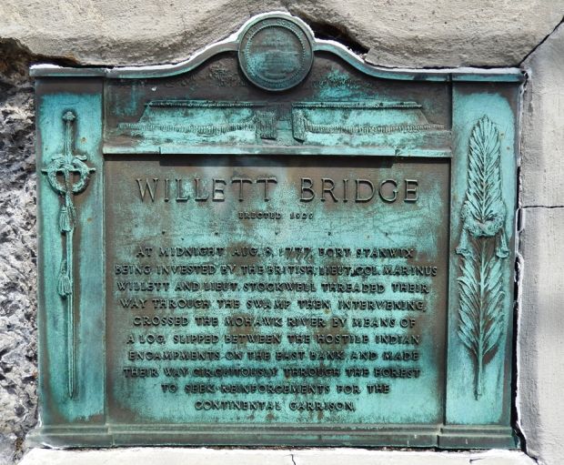 WILLETT BRIDGE REVOLUTIONARY WAR MEMORIAL PLAQUE