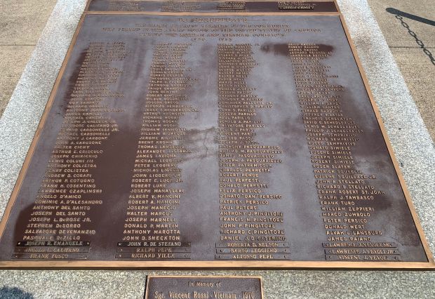 FIFTH WARD WAR VETERANS MEMORIAL PLAQUE B