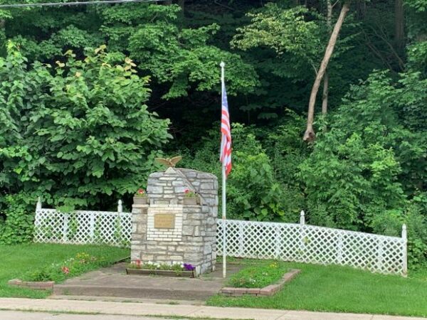 MIDDLEVILLE VETERANS MEMORIAL