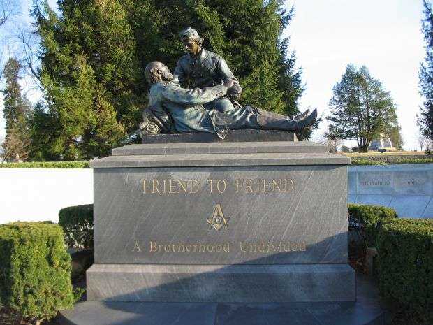 FRIEND TO FRIEND WAR MEMORIAL