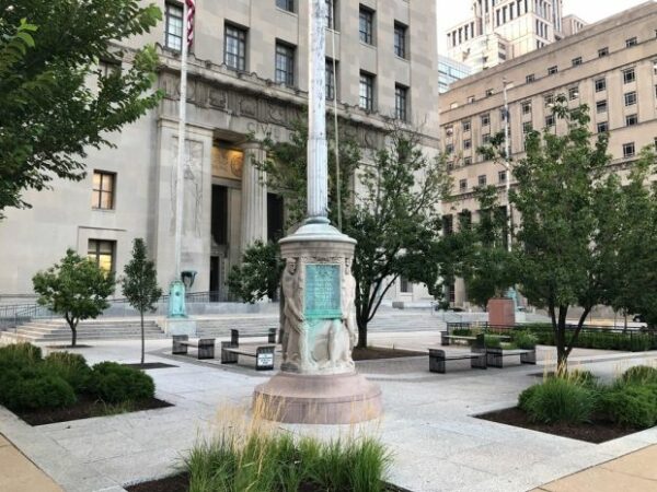 UNITED SPANISH WAR VETERANS MEMORIAL FLAGPOLE