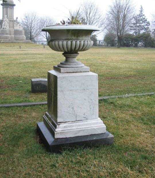 FIRST MINNESOTA VOLUNTEERS WAR MEMORIAL