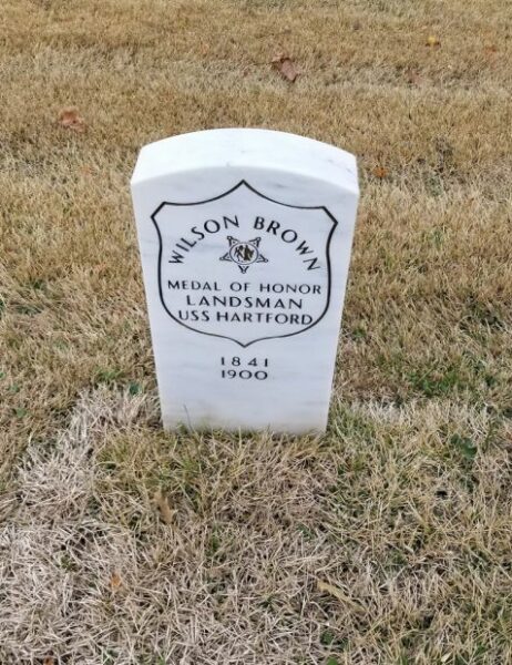 WILSON BROWN MEDAL OF HONOR WAR MEMORIAL GRAVESTONE