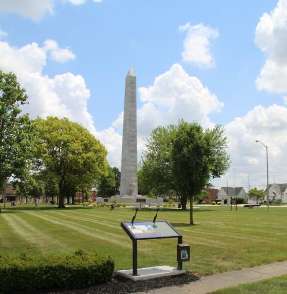 REMEMBERING THE FALLEN WAR MEMORIAL