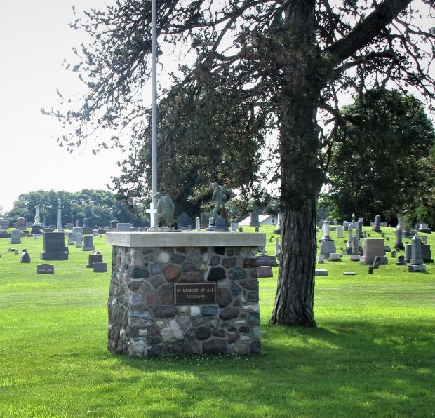 PALESTINE CEMETERY VETERANS MEMORIAL