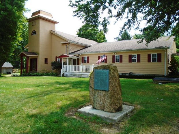 ROWSBURG WAR MEMORIAL