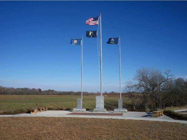 LANSING VETERANS MEMORIAL