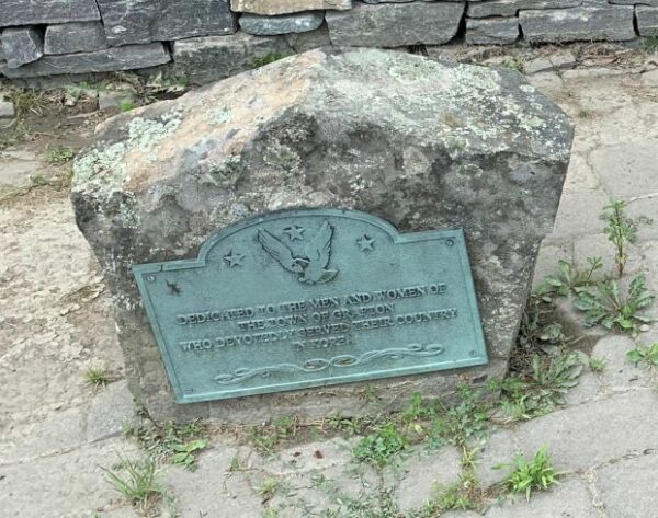 TOWN OF GRAFTON WAR MEMORIAL PLAQUE C