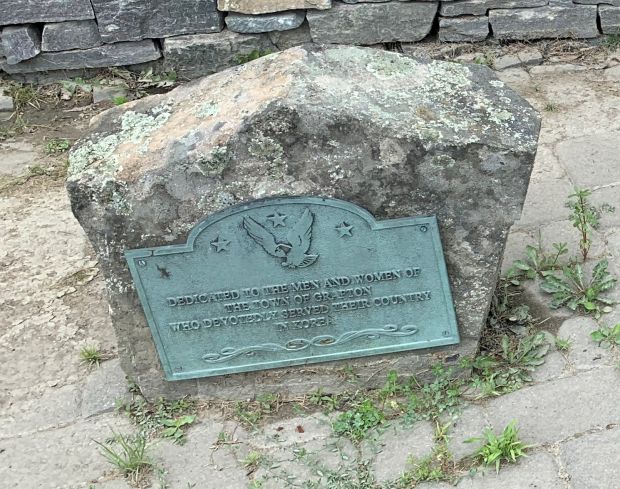 TOWN OF GRAFTON WAR MEMORIAL PLAQUE C