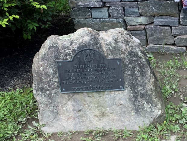 TOWN OF GRAFTON WAR MEMORIAL PLAQUE A