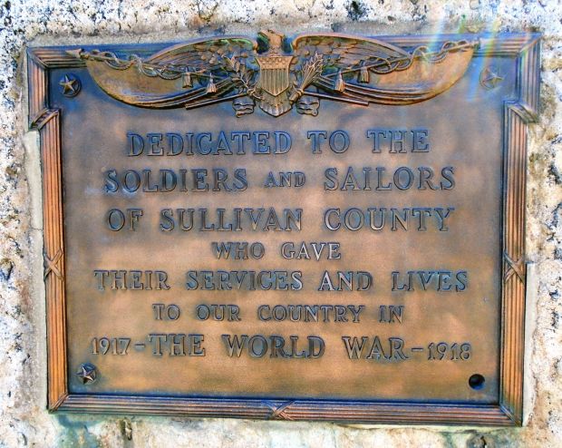 SULLIVAN COUNTY WORLD WAR MEMORIAL PLAQUE