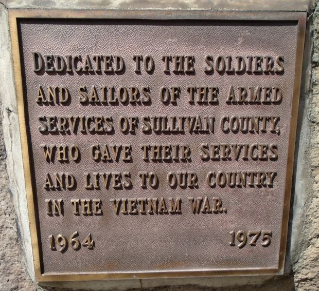 SULLIVAN COUNTY VIETNAM WAR MEMORIAL PLAQUE