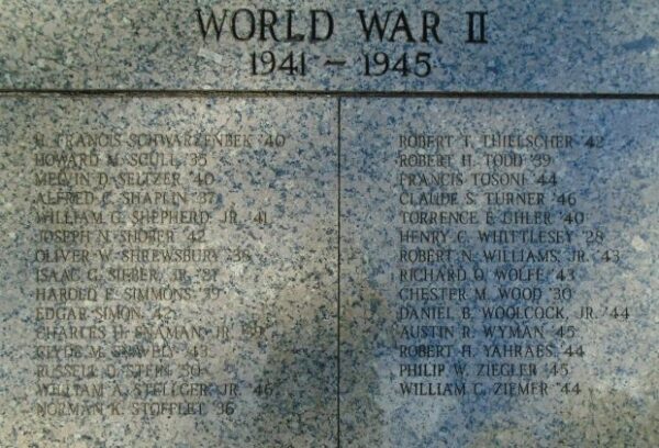 ALUMNI MEMORIAL PLAZA STONE G