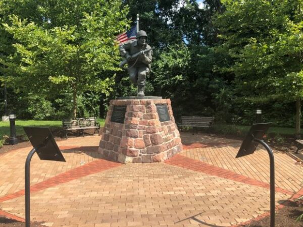 EPHRATA’S VETERANS’ PLAZA MEMORIAL