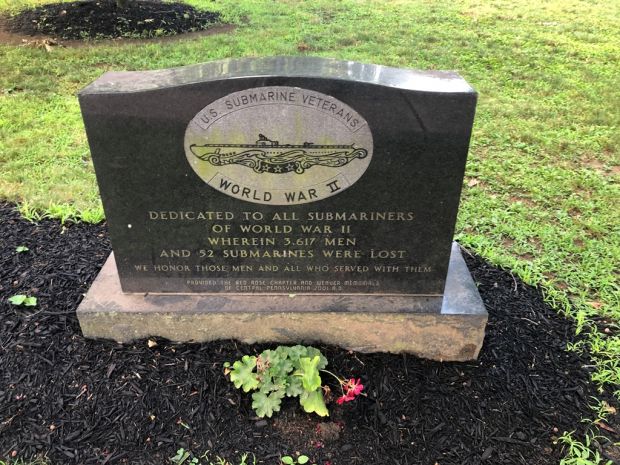 COLUMBIA U.S. SUBMARINE VETERANS WORLD WAR II MEMORIAL