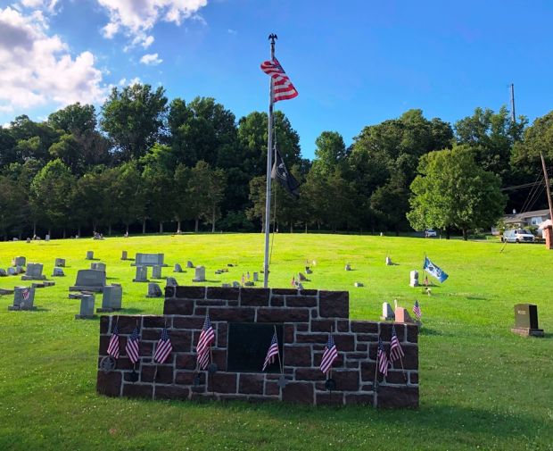 ADAMSTOWN & VICINITY ALL WARS VETERANS MEMORIAL