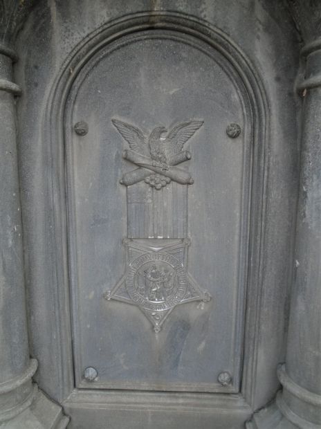 MOSCOW AND VICINITY SOLDIERS AND SAILORS WAR MEMORIAL PLAQUE B