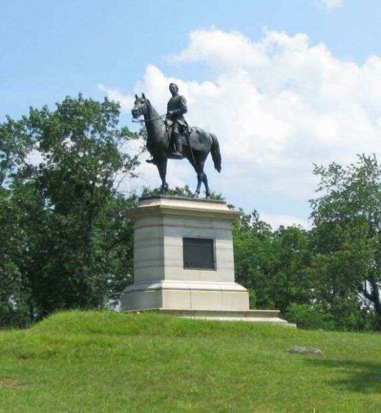 MAJOR GENERAL HENRY WARNER SLOCUM WAR MEMORIAL