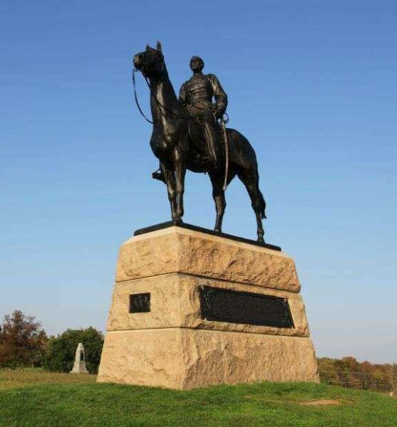MAJOR GENERAL GEORGE GORDON MEADE WAR MEMORIAL