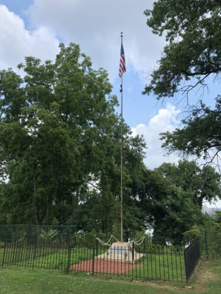 LEMOYNE VETERANS MEMORIAL FLAGPOLE