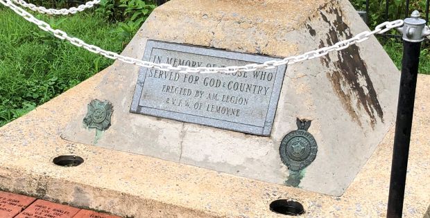 LEMOYNE VETERANS MEMORIAL FLAGPOLE PLAQUE