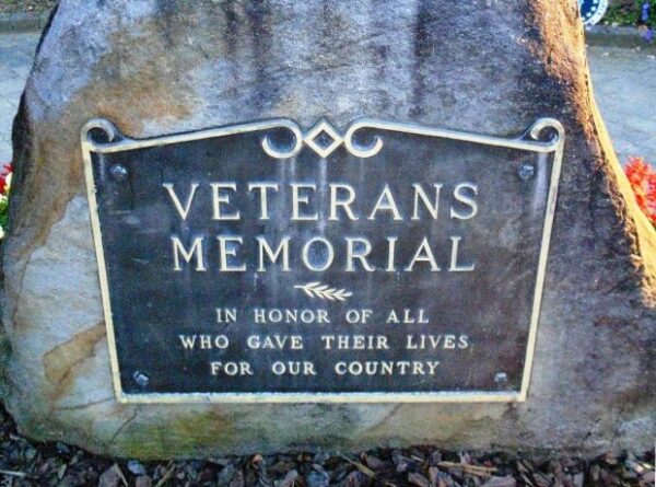 TITUSVILLE VETERANS MEMORIAL PLAQUE