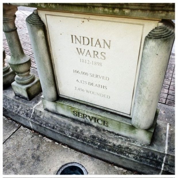 ELYRIA WAR MEMORIAL STONE C