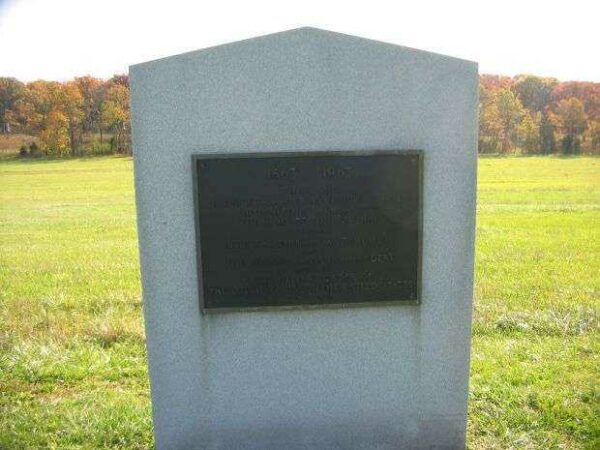 IN MEMORY OF THE ARMY OF THE POTOMAC WAR MEMORIAL EAST