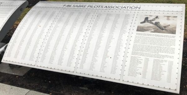F-86 SABRE PILOTS ASSOCIATION WAR MEMORIAL PLAQUE