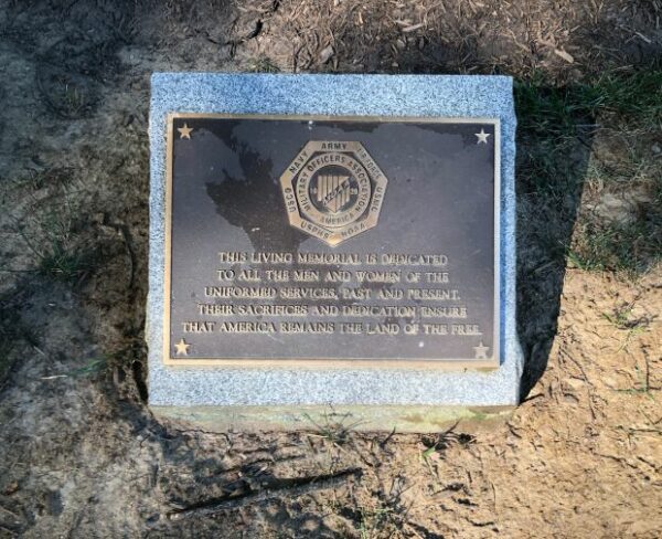 MILITARY OFFICERS ASSOCIATION WAR MEMORIAL TREE PLAQUE