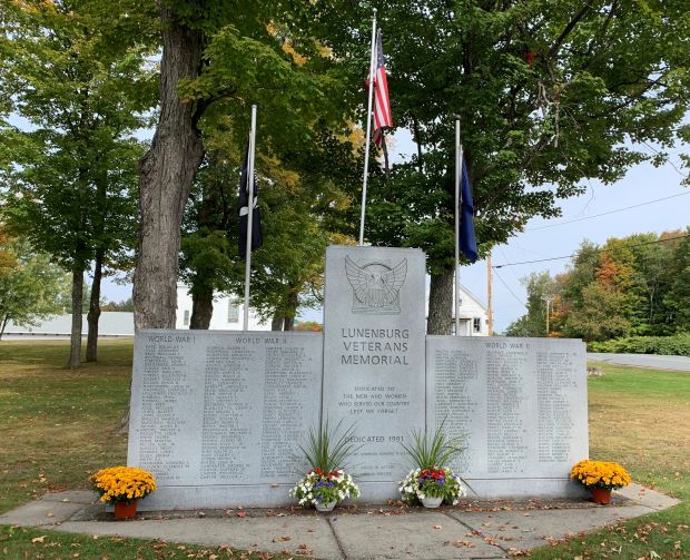 LUNENBURG VETERANS MEMORIAL FRONT