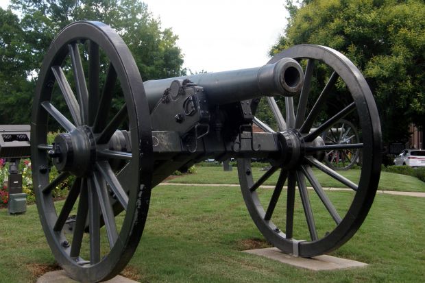 U.S. MODEL 1841 6-POUNDER FIELD GUNS MEMORIAL