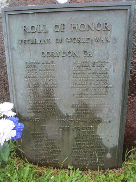 CORYDON VETERANS OF WORLD WAR II HONOR ROLL MEMORIAL