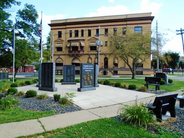 VENANGO COUNTY VIETNAM VETERANS HONOR ROLL MEMORIAL