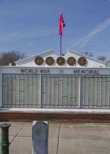 WOBURN WORLD WAR II MEMORIAL