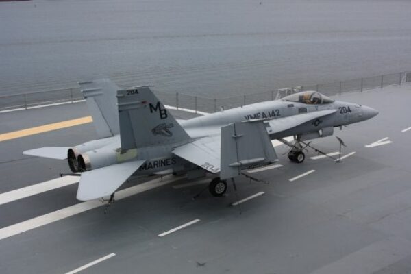 F/A-18A HORNET WAR MEMORIAL AIRCRAFT